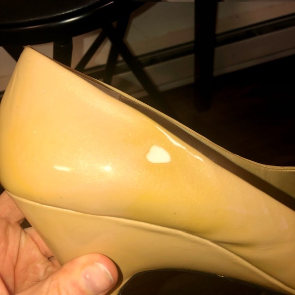 Comfy Me Too cream colored wedges - Picture 9 of 11